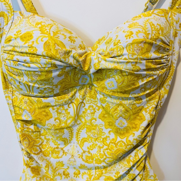 NipTuck Swim Joanne Tummy Control One Piece Swimsuit - Picture 3 of 7